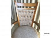 Poltrona Cadeira com Braço em Madeira Maciça com Capitone 3598 Florida 3D Moveis