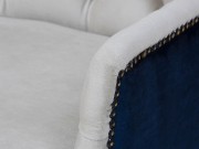 Cadeira com Tachas e Capitone 7799 Salvatore de Madeira Maciça