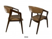 Cadeira 7360 Robert de Madeira Maciça