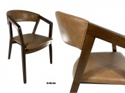 Cadeira 7360 Robert de Madeira Maciça