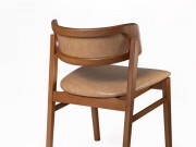 Cadeira Kelly Estofada com Borda Madeira